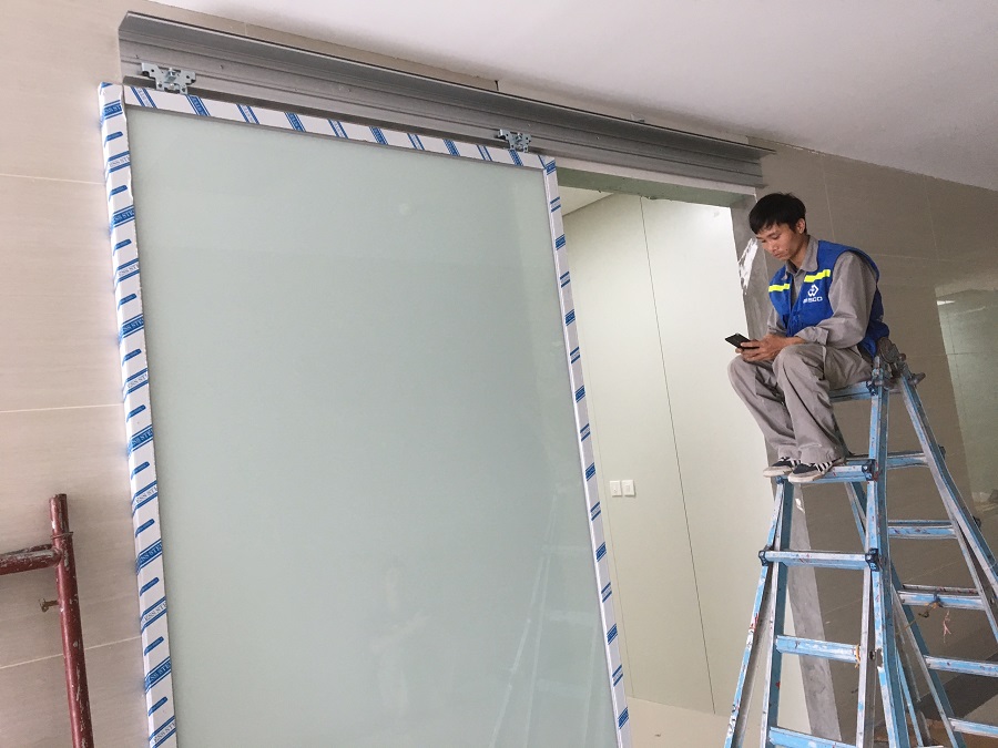 cua-tu-dong-plus-han-quoc-chinh-hang